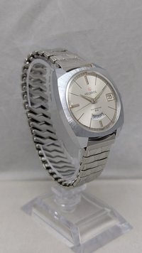 1970s Helbros President Men's Watch