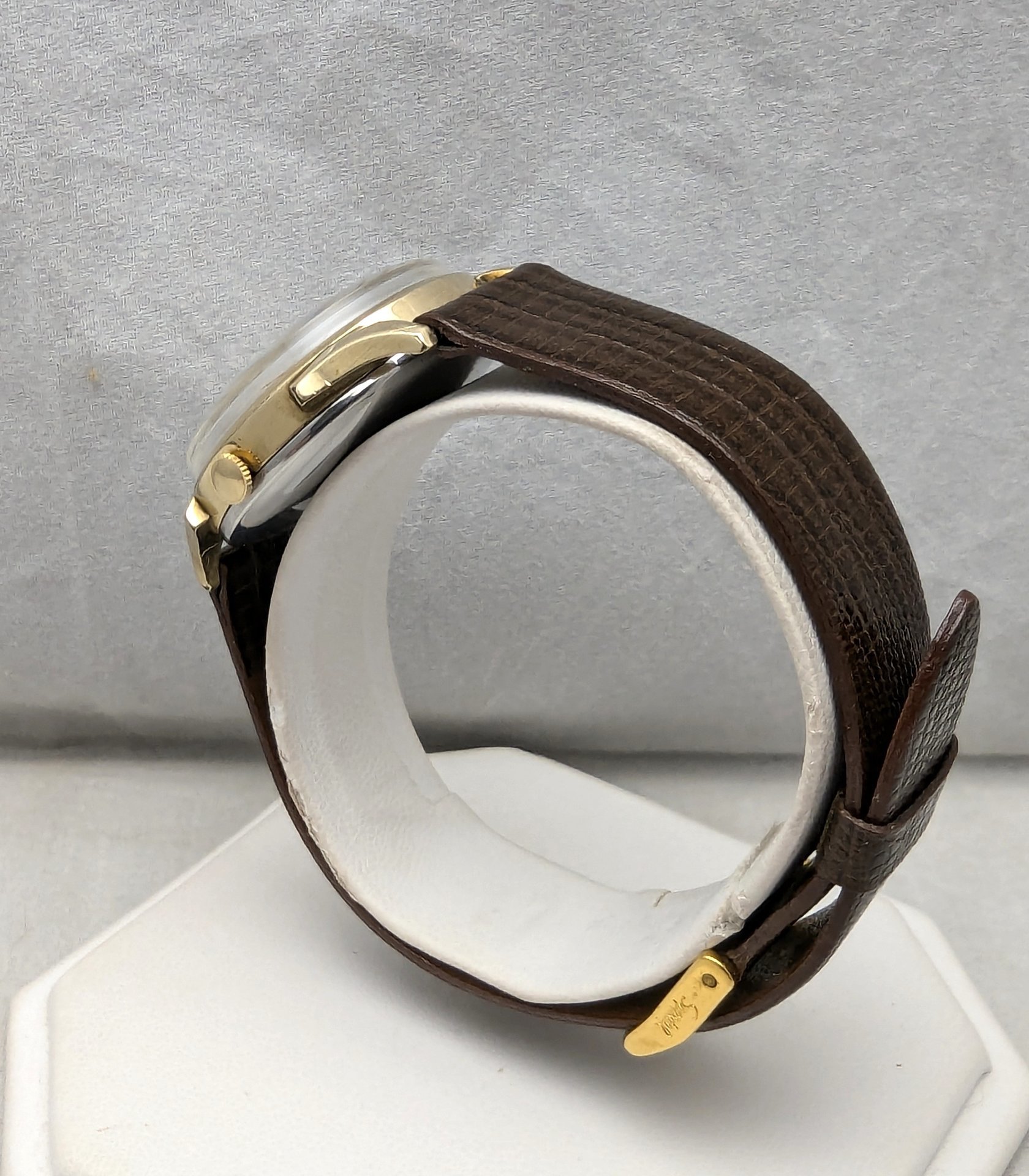 1950s Benrus Pointer Calendar Watch