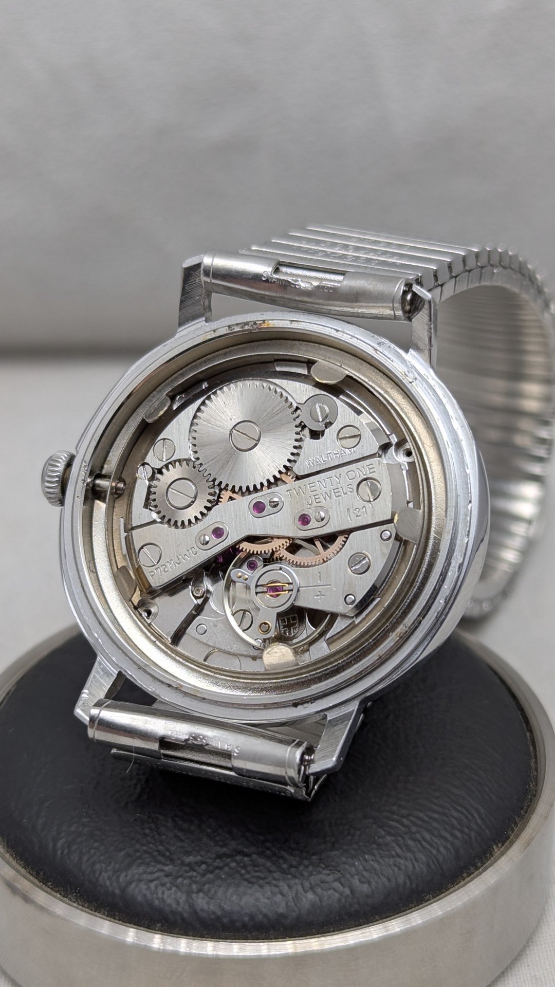 1960's Waltham 21 Jewel Watch