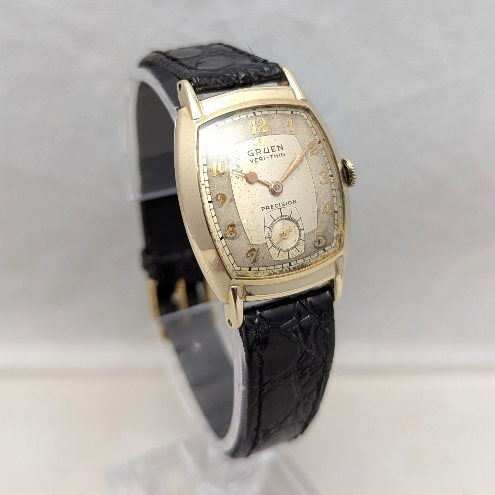 1950's Gruen Veri-Thin Tonneau Watch