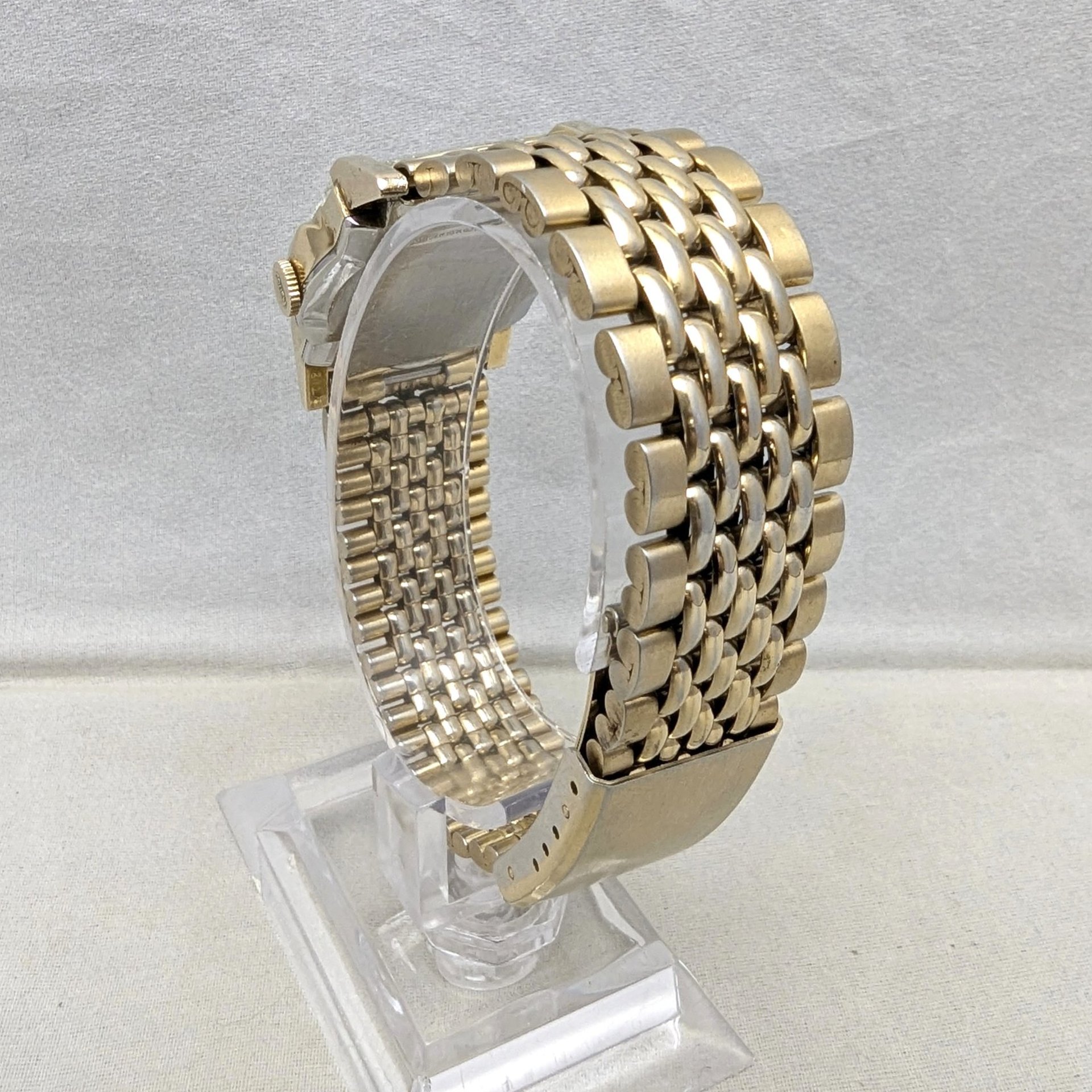 1940's Gruen Veri-Thin Watch