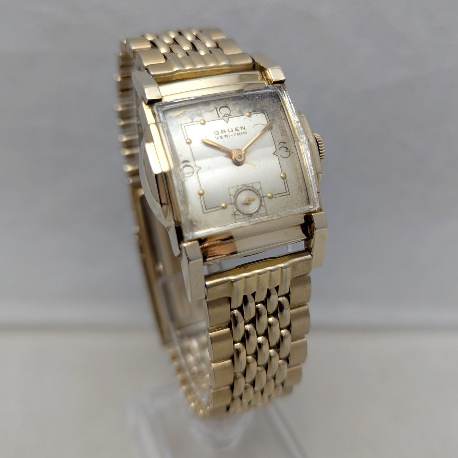 1940's Gruen Veri-Thin Watch