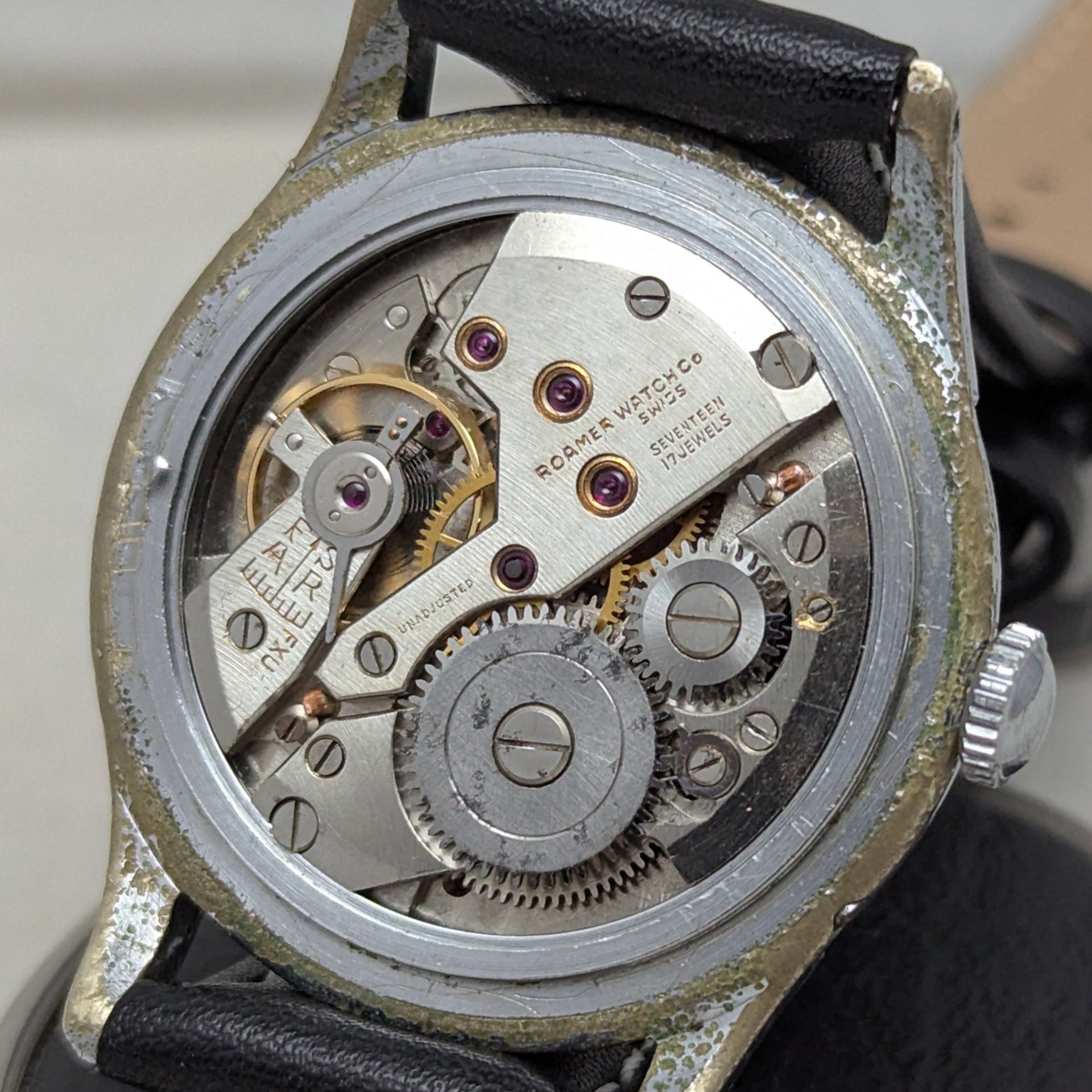1952 Roamer Pointer Calendar Watch