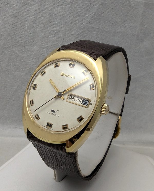 1970 Bulova "Golden Clipper" Watch