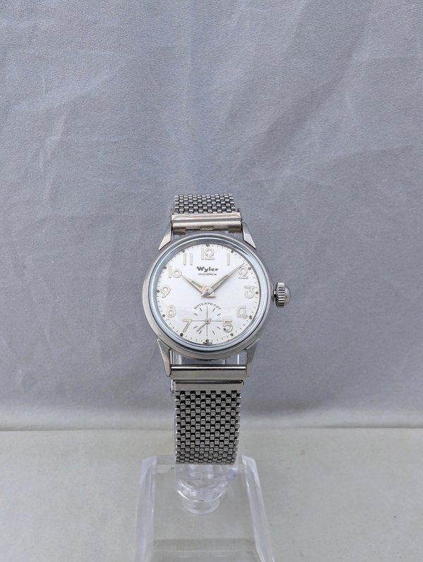 1960s Women's Wyler Field Watch
