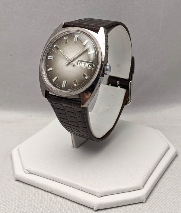 1970s Croton Aquamatic Watch