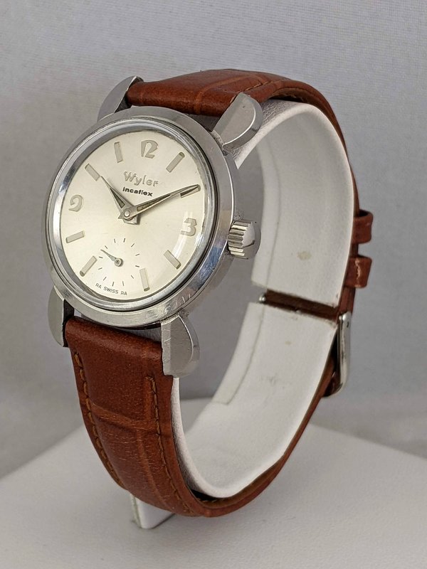Vintage 1960s Wyler Watch with Crab Claw Lugs